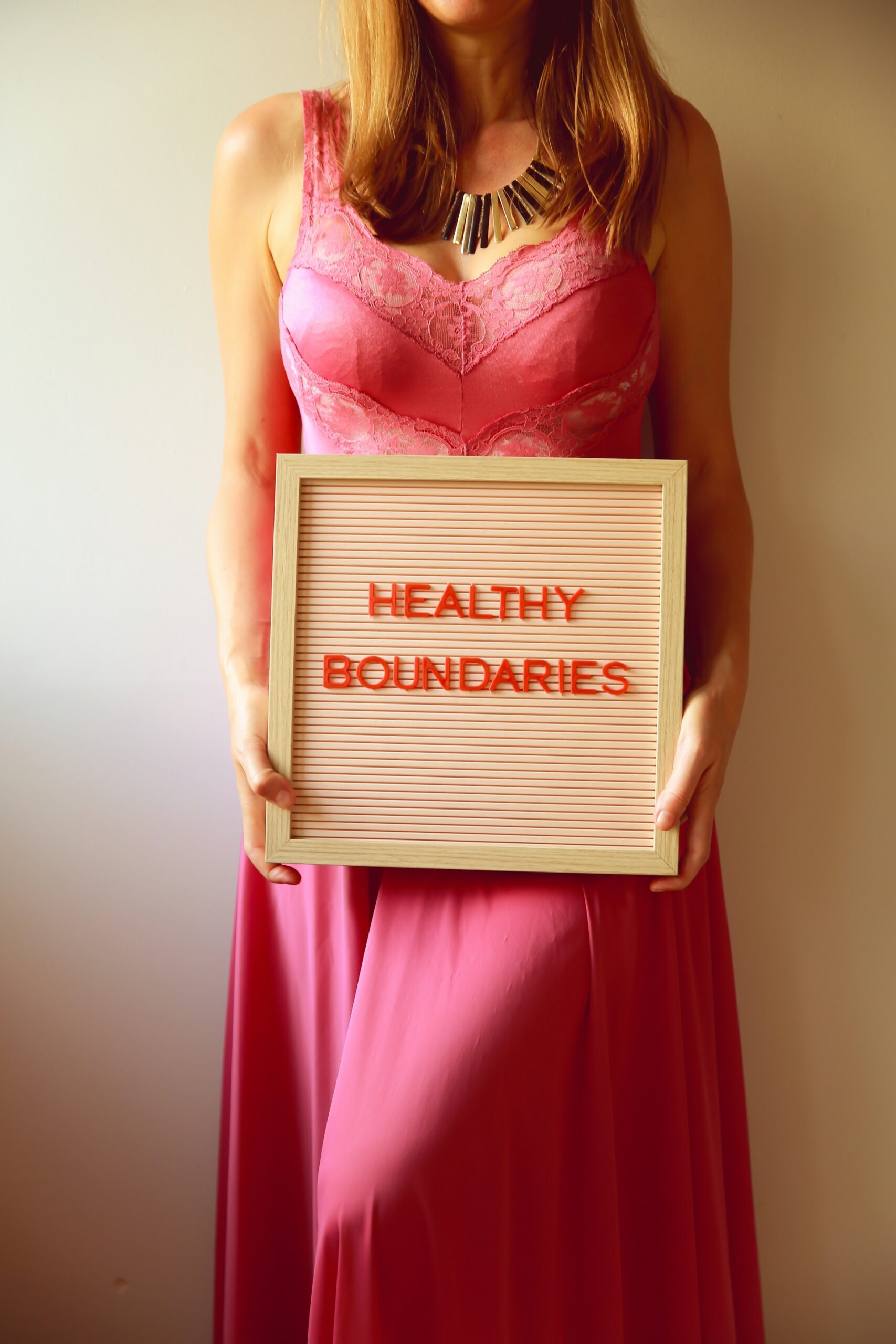 Building Stronger Family Connections: The Power of Healthy Boundaries
